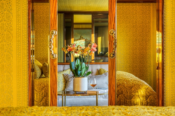 Uniworld SS La Venezia - Grand Suite.jpg